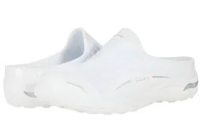 SKECHERS Commute Relaxed Arch Fit Slip-On Mule